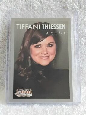 5/$20 Mint 2015 Panini Tiffani Theissen Actor Americana Card No. 60!!